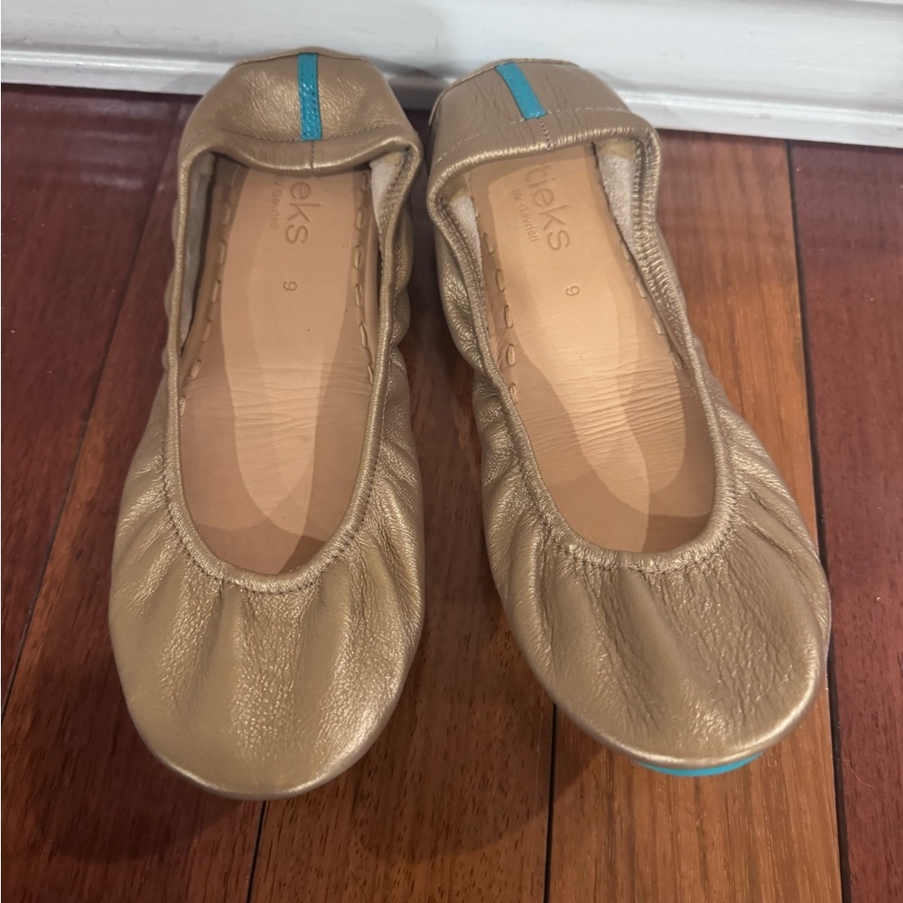 Tieks by Gavrieli - (GOLD) Women’s Ballet Flats with Turquoise Accent (size 9)